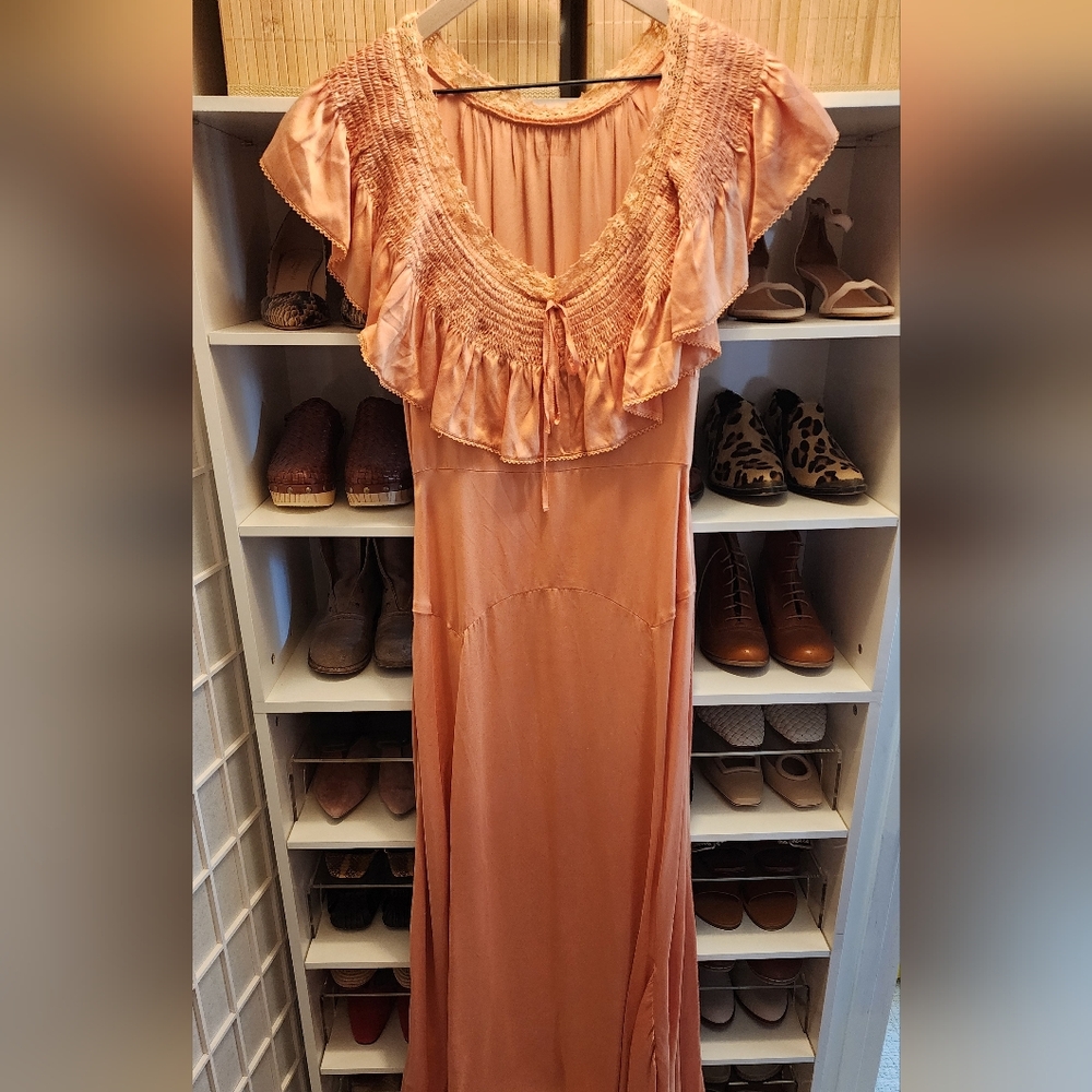 Vintage coral silk dress from Amarcord Vintage NYC similar to Doen Sicilia dress